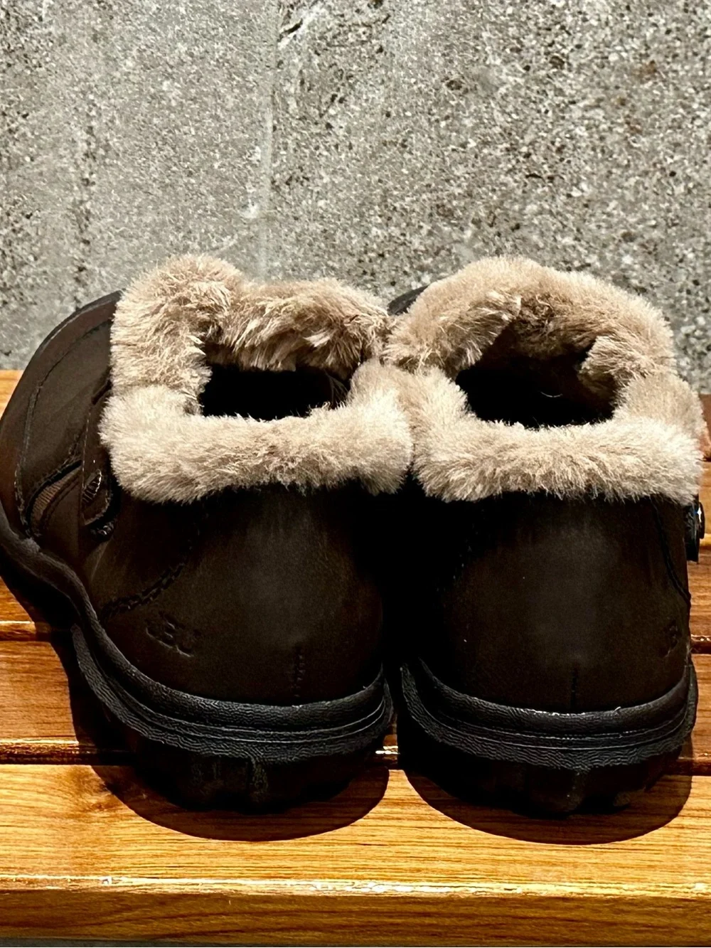 JBU Women’s 9 Brown Faux-Fur Lined Slip-On Boots